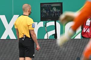 Fürth punktet trotz langer Unterzahl