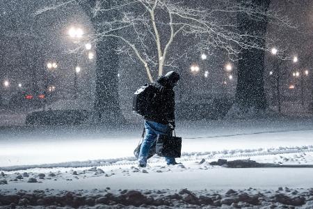 Die Behörden warnen seit Tagen vor einem der schwersten Winterstürme der letzten Jahre. 
