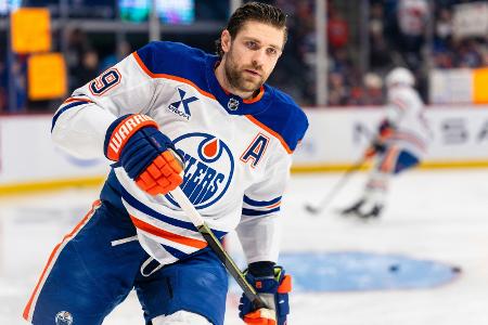 Wer trägt die deutsche Fahne? Draisaitl auf Kandidatenliste