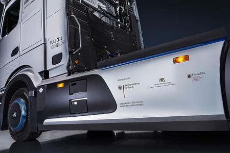 Daimler Truck Mercedes NextGenH2 Brennstoffzellen-Lkw