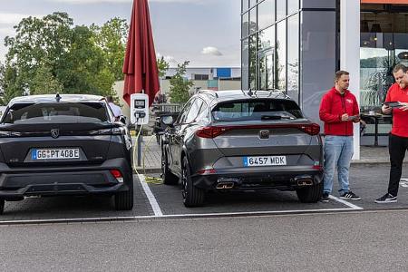 Cupra Formentor 1.4 e-Hybrid, Peugeot 408 Hybrid 225 e