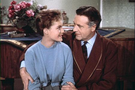 Wenn der weiße Flieder wieder blüht