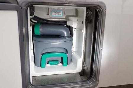 Knaus Van TI Plus 650 MEG Platinum 4x4, Hymer ML-T 570 Crossover