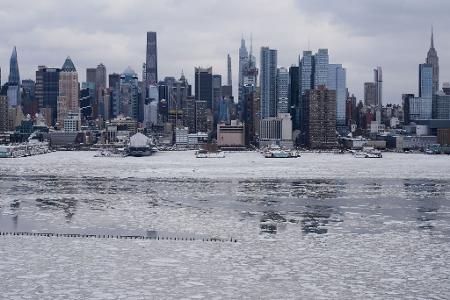 Mehr als die Hälfte der US-Bevölkerung war zeitweise von dem Wintersturm betroffen.