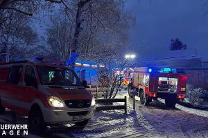 Einsatzfahrzeuge an der Einsatzstelle