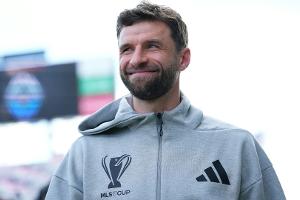 Erster Caps-Test: Müller verliert gegen Box-Champ Usyk