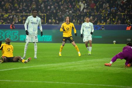 Kovac geduldig mit Guirassy: 