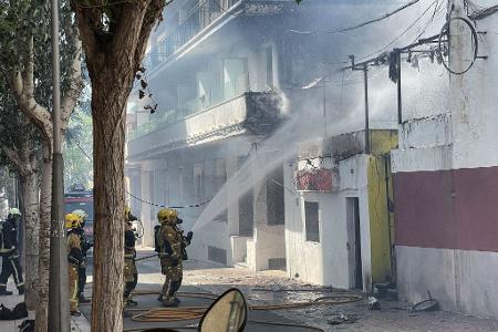 Die spanische Rechtsanwältin der Deutschen, gegen die nun Anklage wegen vorsätzlicher Brandstiftung erhoben wurde, betonte die Unschuld der Kegelbrüder. (Archivbild)