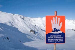 Weiße Gefahr: Richtig handeln bei Lawinen