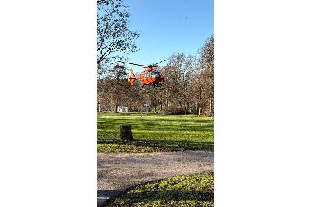RTH landete im Park Foto: Feuerwehr Essen