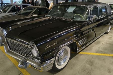 Parkhaus auf der Bremen Classic Motorshow