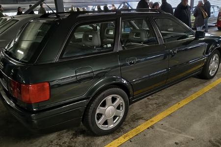 Parkhaus auf der Bremen Classic Motorshow