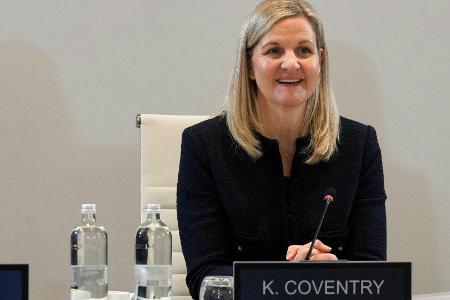 Coventry: Kein Kommentar zu ICE und Wasserman