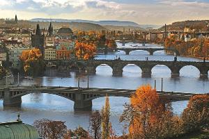Etwa 180 Brücken gibt es in Prag.