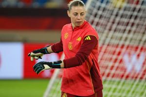 Nach Sperre in England: Bayer leiht Torhüterin Borggräfe aus