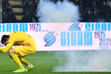 Nach Böllerwurf: Verbot von Auswärtsfans für Inter