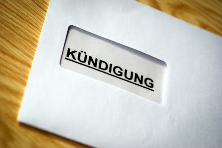 Kündigung in einem Briefumschlag