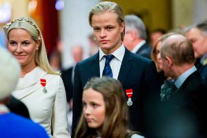 Norwegens Kronprinzessin Mette-Marit wollte verreisen, während des Prozesses gegen ihren ältesten Sohn läuft. Doch nun hat sie die Reise abgesagt. (Archivbild)