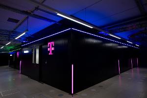 Die Telekom hat ihre KI-Fabrik in München in Betrieb genommen.