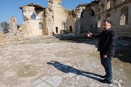 Die Gemeinde will die griechisch-orthodoxe Kirche wieder aufbauen.