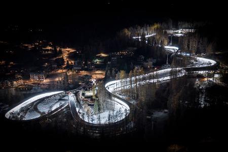 Cortina Sliding Centre