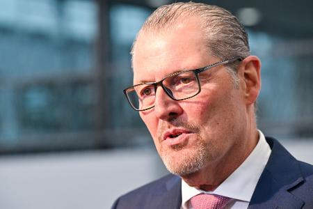 Der Arbeitgeberverband BDA weist die Kritik der Gewerkschaften zurück. (Archivbild) 