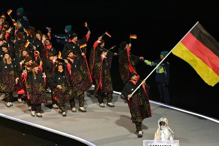 "Der größte Moment meines Lebens": Deutsche Delegation läuft ein