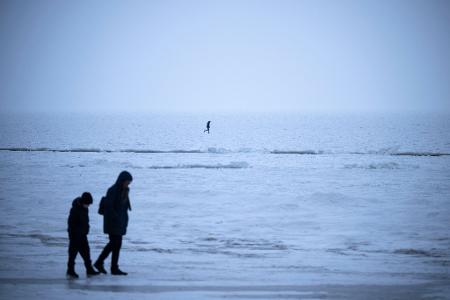 Im Nordosten erwartet der DWD regional noch leichten Dauerfrost.
