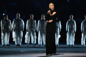 Charlize Theron ruft bei Olympia zum Frieden auf