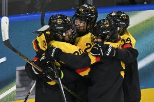 Olympia: Eishockey-Frauen wieder auf Kurs