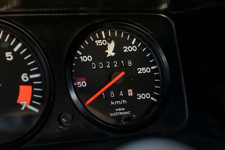 Isdera Imperator 108i (1991)