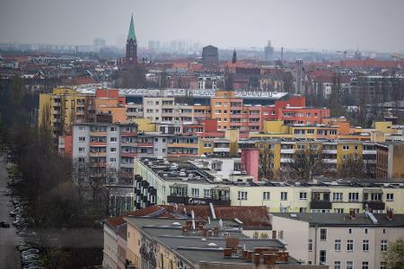 Wo die Mietpreisbremse gilt, die für Gebiete mit angespanntem Wohnungsmarkt gedacht ist, legen die Länder fest. (Symbolbild)