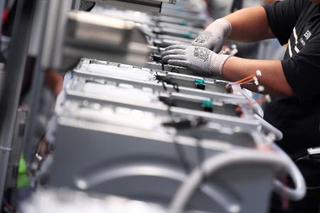 Zweistelliges Auftragsplus im Dezember und auch im Gesamtjahr 2025 mehr Bestellungen als ein Jahr zuvor: In der Elektroindustrie kommen nimmt die Hoffnung zu. (Symbolbild)