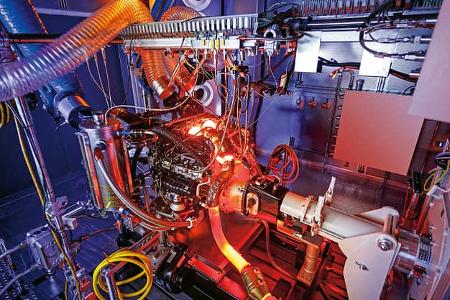 Mercedes-AMG GT, Motor, Hitzeentwicklung