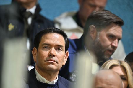 Im vergangenen Jahr war Vizepräsident JD Vance in München, diesmal wird Außenminister Marco Rubio die Trump-Regierung vertreten.