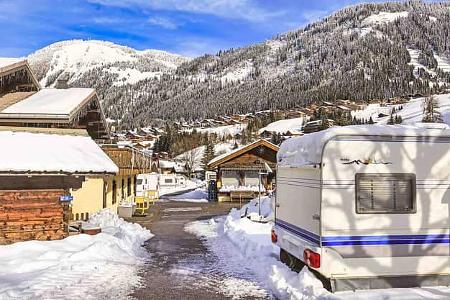 Frankreich, Portes Du Soleil, Campingplatz des Monats, Camping L‘Oustalet, Parzellen