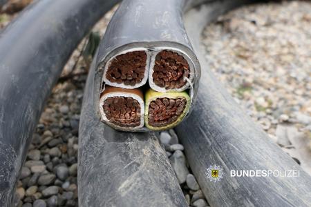 Das anhängende Bild kann zu redaktionellen Zwecken mit dem Zusatz 