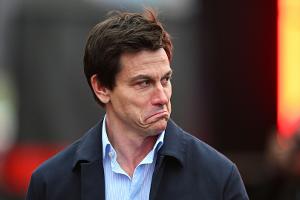 Vor Testfahrten: Motoren-Zoff in der Formel 1