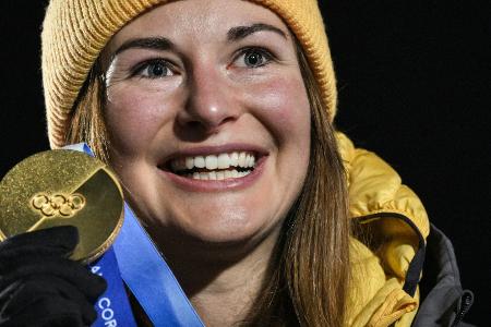 Staffel im Hinterkopf: 