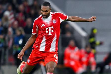 Jonathan Tah - Note: 3,0 - Reagierte vor dem Abseitstor zu spät und kam gegen Baumgartner nicht mehr vor den Ball. Fand an seinem Geburtstag danach besser rein. Die Quote im mannorientierten Verteidigen blieb aber ausbaufähig.