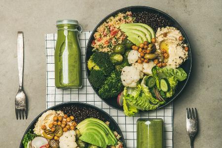 Auch Blätter und Strunk