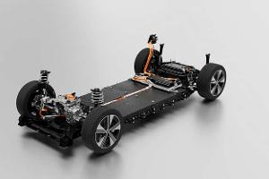 10/2025 Mercedes Batterietechnologie LFP NMC und Festkoerper