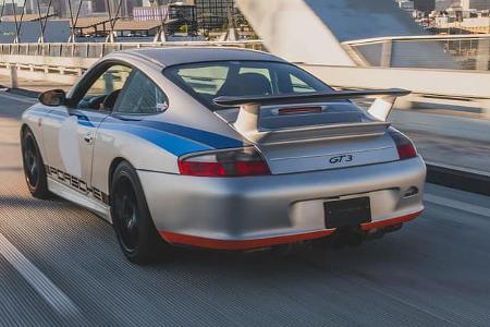 Porsche 911 GT3 996 (2004) Magnus Walker Collection
