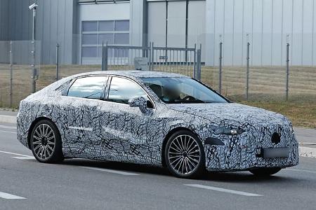 Erlkönig Mercedes C-Klasse EQ