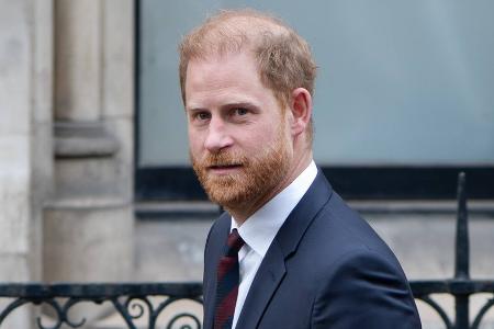 Social-Media-Prozess: Prinz Harry wendet sich an trauernde Familien