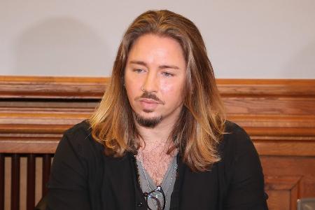 Davidstern-Skandal: Gil Ofarim kündigt Zahlung an Hotelmitarbeiter an