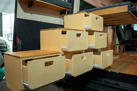 Re:van MAN TGE Boxen auf Auszug