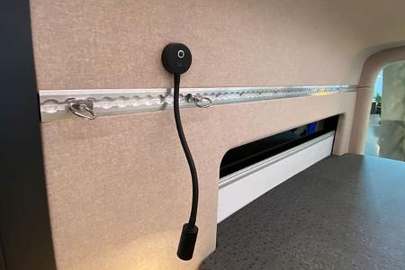 re:van MAN TGE Leselampe