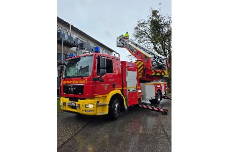 Drehleiter am Einsatzort