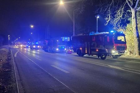 Die Feuerwehr war mit zahlreichen Kräften vor Ort